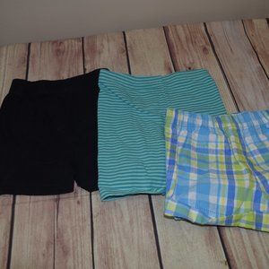 Lot of 3 Pairs of Girls Size 3T Shorts & 1 Shirt